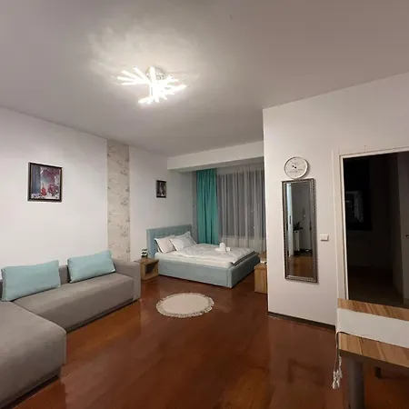Apartment Atlantis Three Summerland
